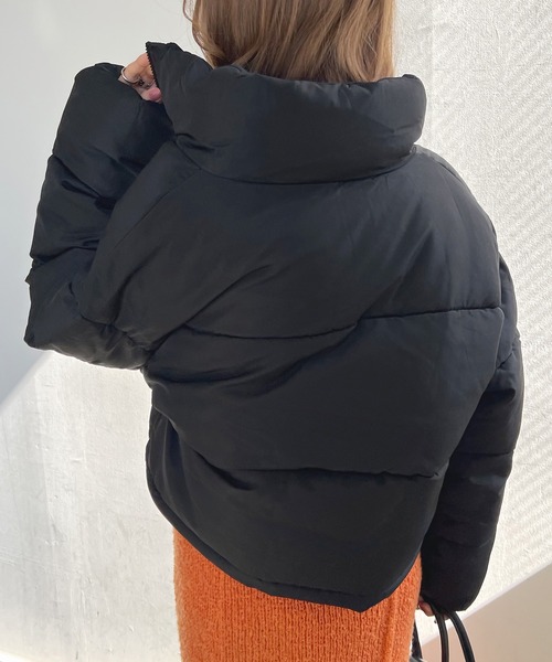 Futier land（フューティアランド）の「スタンドショート丈フェイクダウン（ダウンジャケット/コート・レディース・ブラック/ベージュ/アイボリー/ブルー・MEDIUM）」の20枚目の写真