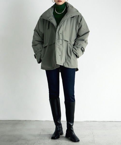 etoll.（エトル）の「スタンドベルトフェイクペディンジャケット（ダウンジャケット/コート・レディース・ライトカーキ/アイボリー/ブラック・M）」の19枚目の写真