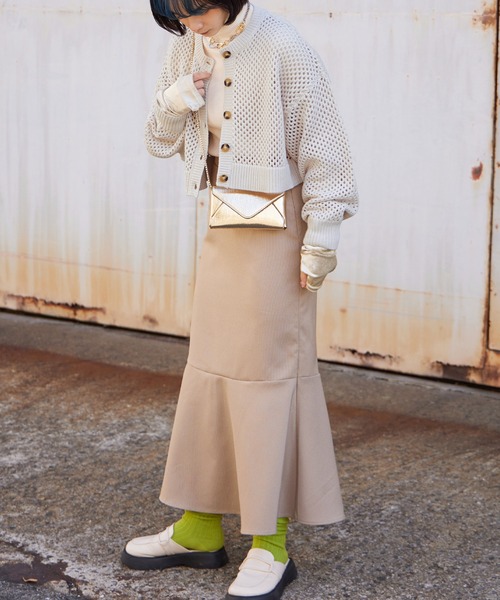 Fashion Letter（ファッションレター）の「ショート丈かぎ編みカーディガン（カーディガン/ボレロ・レディース・グリーン系その他/レッド系その他/ベージュ系その他/グレイッシュベージュ/ブラック・M）」の10枚目の写真