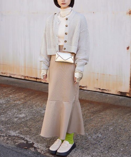 Fashion Letter（ファッションレター）の「ショート丈かぎ編みカーディガン（カーディガン/ボレロ・レディース・グリーン系その他/レッド系その他/ベージュ系その他/グレイッシュベージュ/ブラック・M）」の12枚目の写真