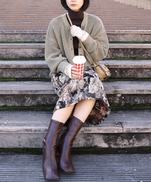 Fashion Letter（ファッションレター）の「ショート丈かぎ編みカーディガン（カーディガン/ボレロ・レディース・グリーン系その他/レッド系その他/ベージュ系その他/グレイッシュベージュ/ブラック・M）」の15枚目の写真