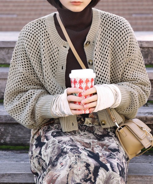 Fashion Letter（ファッションレター）の「ショート丈かぎ編みカーディガン（カーディガン/ボレロ・レディース・グリーン系その他/レッド系その他/ベージュ系その他/グレイッシュベージュ/ブラック・M）」の16枚目の写真