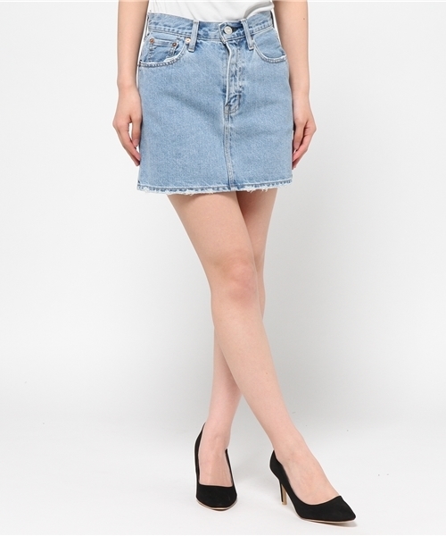 MOUSSY（マウジー）の「DENIM MINI SK（デニムスカート・レディース・ライトブルー/ホワイト・1/2/0）」の16枚目の写真