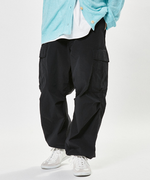 EDIFICE LA BOUCLE（エディフィスラブークル）の「【LA BOUCLE / ラブークル】HUGEASY カーゴパンツ コットン/ナイロン（カーゴパンツ・メンズ・ブラック・1/2）」の9枚目の写真