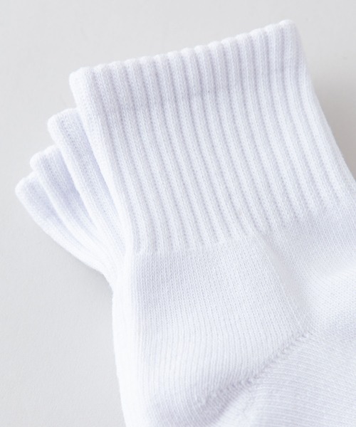 HANES（ヘインズ）の「【HANES/ヘインズ】BEEFY　ビーフィー　クオーター　2P　ソックス　2足組み　靴下（ソックス/靴下・メンズ・ホワイト/ブラック・MEDIUM）」の5枚目の写真