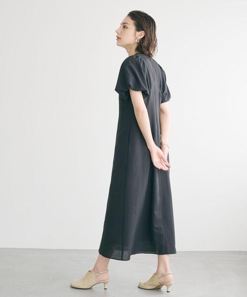 EMMEL REFINES(エメルリファインズ)の「<EMMEL REFINES>EM クリスピーボイル パフスリーブ ワンピース(ワンピース・レディース・ブラック/ブラウン・M/S)」の10枚目の写真