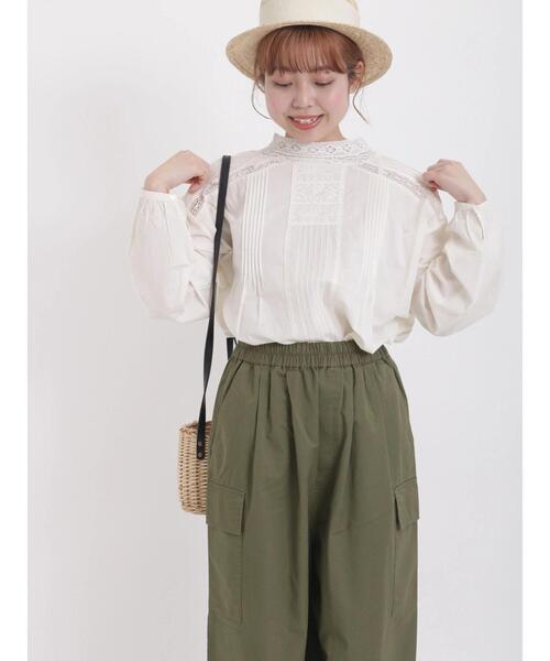 Samansa Mos2（サマンサ モスモス）の「前後着スタンドレース襟ブラウス（シャツ/ブラウス・レディース・ブラック/オフホワイト/ブルー・ﾌﾘ-）」の21枚目の写真