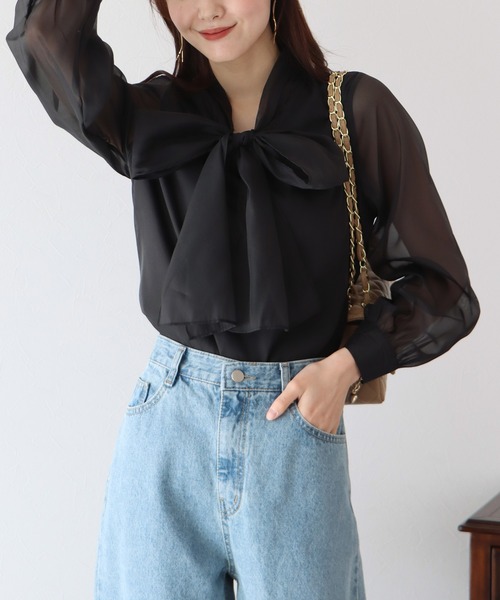 BLUEEAST（ブルーイースト）の「オーガンジーシアーボウタイブラウス（シャツ/ブラウス・レディース・ピンクベージュ/ブラック/オフホワイト/ブラック系/グレー系・MEDIUM/LARGE）」の6枚目の写真