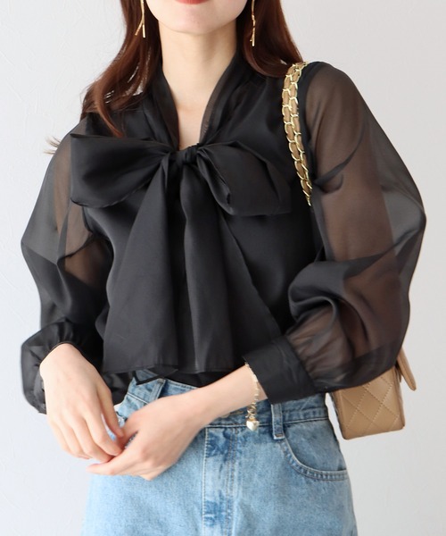 BLUEEAST（ブルーイースト）の「オーガンジーシアーボウタイブラウス（シャツ/ブラウス・レディース・ピンクベージュ/ブラック/オフホワイト/ブラック系/グレー系・MEDIUM/LARGE）」の20枚目の写真