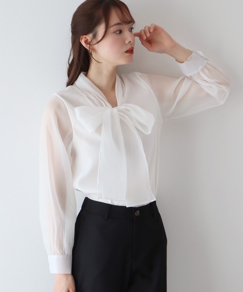 BLUEEAST（ブルーイースト）の「オーガンジーシアーボウタイブラウス（シャツ/ブラウス・レディース・ピンクベージュ/ブラック/オフホワイト/ブラック系/グレー系・MEDIUM/LARGE）」の14枚目の写真