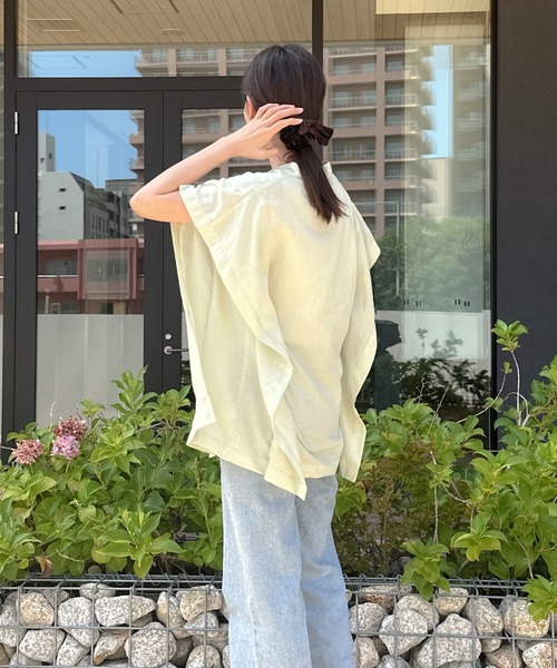 Isn't She?（イズントシー）の「ポンチョ風ブラウス（シャツ/ブラウス・レディース・ライム・FREE）」の5枚目の写真