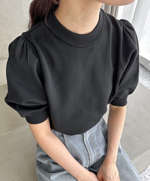 feepur（フェピュール）の「【ハンドウォッシャブル】ライトウェイトカラーパフニット（ニット/セーター・レディース・ブラウン/パープル/オレンジ/ブラック/オフホワイト/ブルー・MEDIUM）」の3枚目の写真