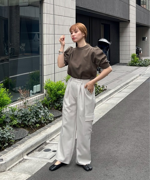 feepur（フェピュール）の「【ハンドウォッシャブル】ライトウェイトカラーパフニット（ニット/セーター・レディース・ブラウン/パープル/オレンジ/ブラック/オフホワイト/ブルー・MEDIUM）」の15枚目の写真