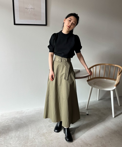 feepur（フェピュール）の「【ハンドウォッシャブル】ライトウェイトカラーパフニット（ニット/セーター・レディース・ブラウン/パープル/オレンジ/ブラック/オフホワイト/ブルー・MEDIUM）」の22枚目の写真