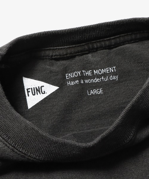 FUNG(ファング)の「FUNG/ファング LUCKY CATS Tシャツ グラフィックTシャツ(Tシャツ/カットソー・メンズ・ブラック/ナチュラル・L/S)」の6枚目の写真