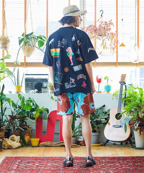 go slow caravan(ゴースローキャラバン)の「USA/C gsc LOGO 色々バックプリントゆったりTEE vol.2(Tシャツ/カットソー・メンズ・ホワイト/ブラック/ナチュラル・MEDIUM/LARGE/X-LARGE)」の16枚目の写真