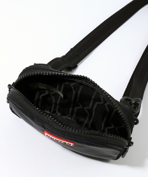 HUNTER（ハンター）の「【HUNTER/ハンター】U NYLON KEEPER PHONE POUCH（ナイロンキーパーフォンポーチ）（ショルダーバッグ・メンズ・ブラック・FREE）」の8枚目の写真