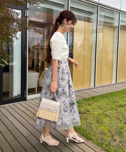 couture brooch（クチュールブローチ）の「◆【SS-LL/甘すぎない、大人フェミニン】オーガンジーフラワーレイヤードスカート（スカート・レディース・ライトグレー/ブラック・40/38/42/36/34）」の14枚目の写真