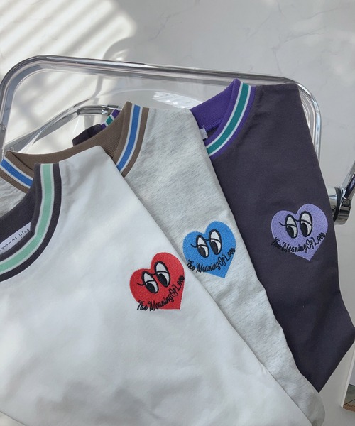 AS KNOW AS plus(アズノゥアズプラス)の「〇ラインリブ ハート刺繍ショート丈Tシャツ(Tシャツ/カットソー・レディース・オフホワイト/スミクロ/オートミール・FREE)」の9枚目の写真