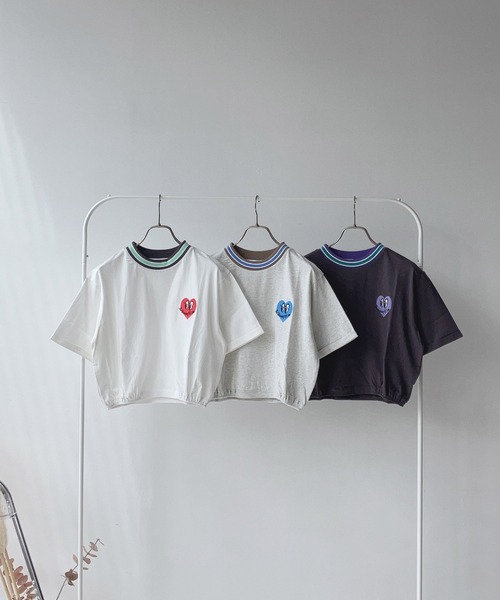 AS KNOW AS plus(アズノゥアズプラス)の「〇ラインリブ ハート刺繍ショート丈Tシャツ(Tシャツ/カットソー・レディース・オフホワイト/スミクロ/オートミール・FREE)」の11枚目の写真