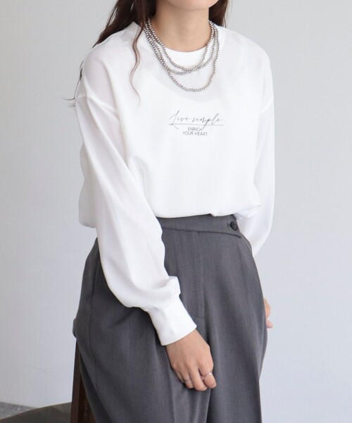 fredy emue（フレディエミュ）の「ちびプリント入りＴシャツブラウス（シャツ/ブラウス・レディース・オフホワイト/チャコールグレー/ネイビー/ライトグレー・38）」の20枚目の写真