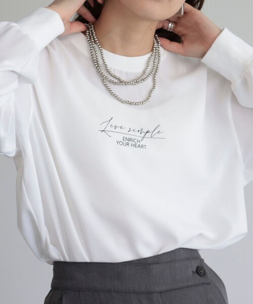 fredy emue（フレディエミュ）の「ちびプリント入りＴシャツブラウス（シャツ/ブラウス・レディース・オフホワイト/チャコールグレー/ネイビー/ライトグレー・38）」の22枚目の写真