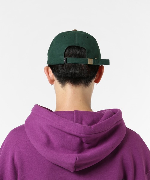 HUF（ハフ）の「CROWN 6 PANEL HAT / HUF キャップ 帽子