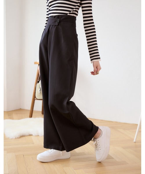 Eclat one（エクラワン）の「秋のコーデで大活躍♪ ウエストラップデザイン タックワイドパンツ（その他パンツ・レディース・ネイビー/ブラック/グリーン/ベージュ・M/L）」の11枚目の写真