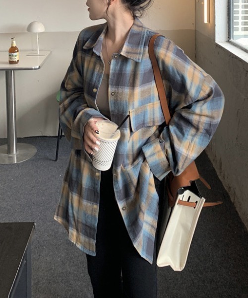 LADY LIKE（レディライク）の「ドットボタンチェックネルシャツ（シャツ/ブラウス・レディース・オレンジ/ネイビー/ベージュ・M）」の12枚目の写真