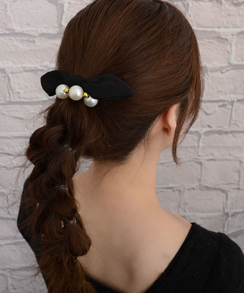 Mayree(メイリー)の「【float】パール ブラックリボン ヘアゴム(ヘアゴム・レディース・その他・FREE)」の11枚目の写真