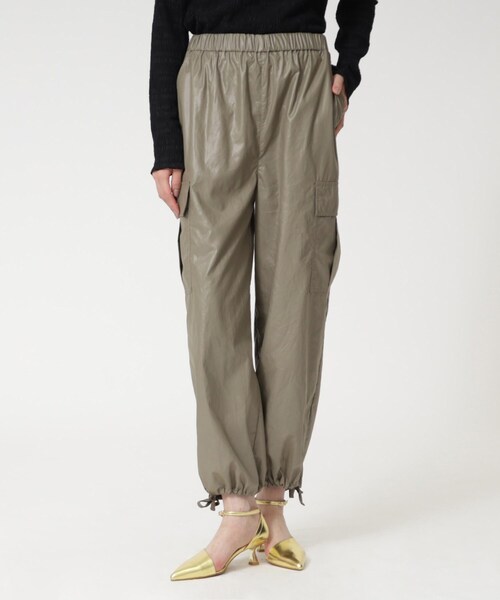 GALLEST（ギャレスト）の「【LE VERNIS】ポインテッドメリージェーン（パンプス・レディース・ゴールド/ブラック・45/35）」の8枚目の写真