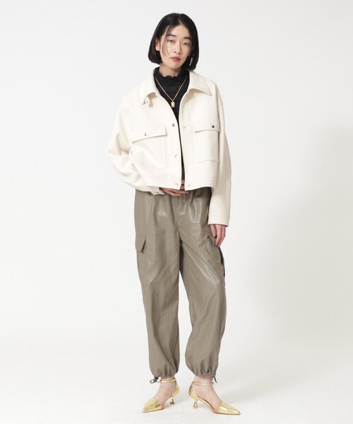 GALLEST（ギャレスト）の「【LE VERNIS】ポインテッドメリージェーン（パンプス・レディース・ゴールド/ブラック・45/35）」の10枚目の写真