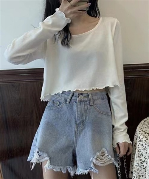 Dream garden(ドリームガーデン)の「ショート丈長袖Tシャツ(Tシャツ/カットソー・レディース・パープル/ライトグリーン/グレー/杢グレー/ブラック/ブルー・L/M)」の22枚目の写真