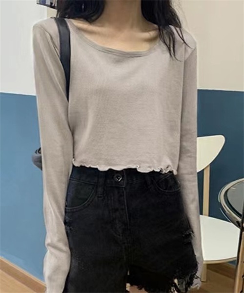 Dream garden(ドリームガーデン)の「ショート丈長袖Tシャツ(Tシャツ/カットソー・レディース・パープル/ライトグリーン/グレー/杢グレー/ブラック/ブルー・L/M)」の10枚目の写真
