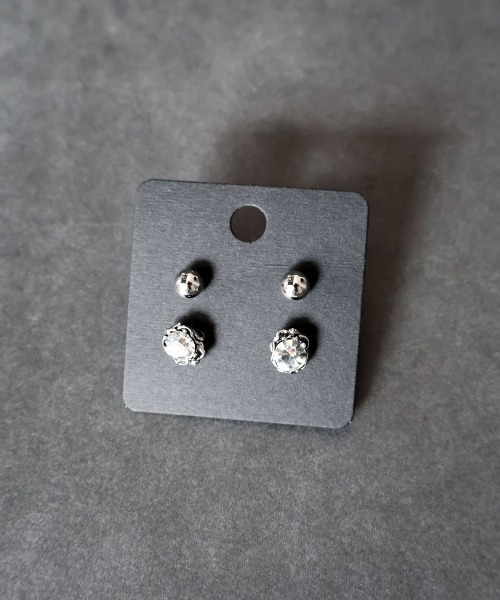 4INT.(フォイント)の「メンズライク スタッドピアス 2セット / チタンポスト(金属アレルギー対応】)(ピアス(両耳用)・メンズ・G/E/C/A/D/B/F/H/J/K/I/L/M/N・FREE)」の2枚目の写真