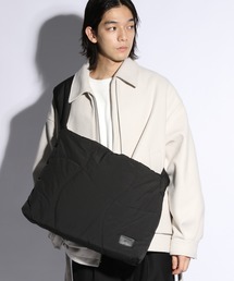 HARE | パデッドショルダーBAG(HARE)(ショルダーバッグ)