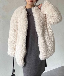 シープファーミドルコート