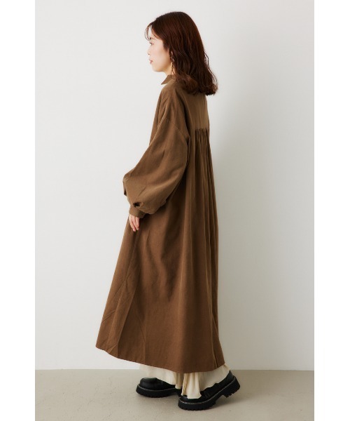 RODEO CROWNS WIDE BOWL（ロデオクラウンズワイドボウル）の「コーデュロイフレアシャツワンピース（シャツワンピース・レディース・チャコールグレー/アイボリー/ブラウン・FREE）」の10枚目の写真