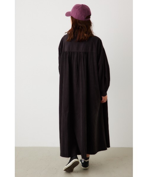 RODEO CROWNS WIDE BOWL（ロデオクラウンズワイドボウル）の「コーデュロイフレアシャツワンピース（シャツワンピース・レディース・チャコールグレー/アイボリー/ブラウン・FREE）」の5枚目の写真