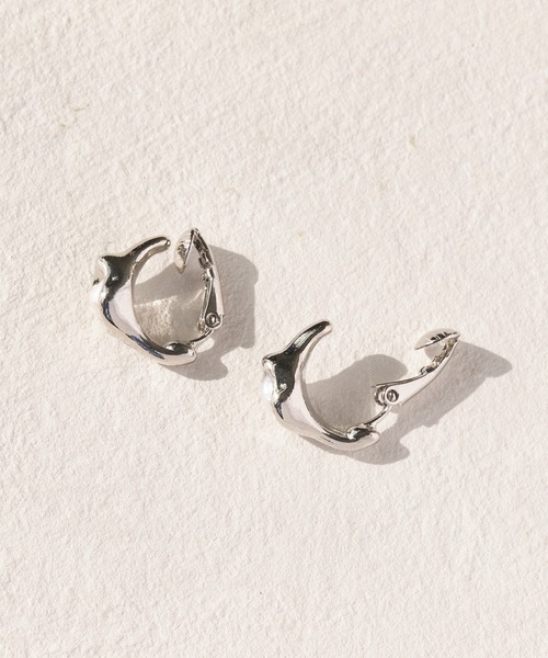 amplis(アンプリス)の「ワンポイントパールイヤリング/ink earring(イヤリング・レディース・イエローゴールド/シルバー・FREE)」の10枚目の写真