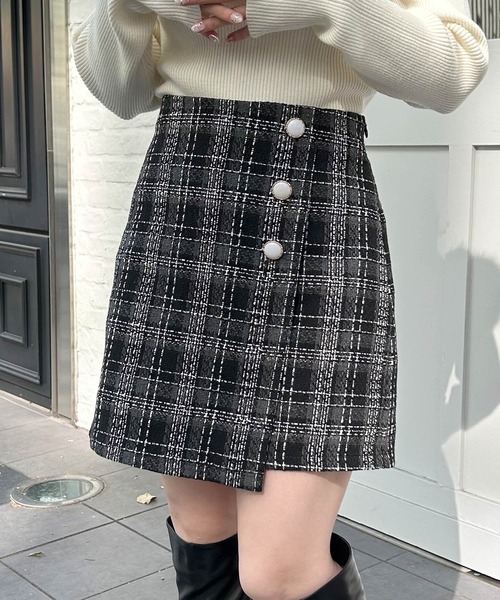 INGNI（イング）の「サイドボタンラップスカパン（その他パンツ・レディース・ブラック/ブラック系その他2/グレー系7・FREE）」の3枚目の写真