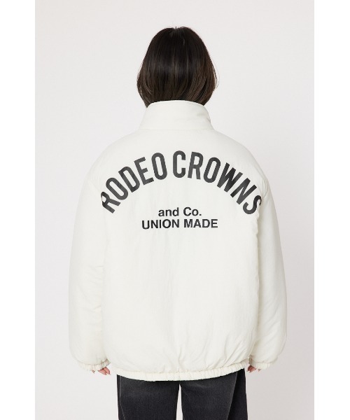 RODEO CROWNS WIDE BOWL（ロデオクラウンズワイドボウル）の「LOGOスタンドネックブルゾン（ブルゾン・レディース・アイボリー/ライトカーキ/ブラック・LARGE/MEDIUM）」の17枚目の写真