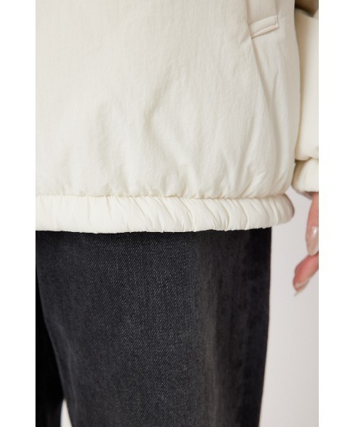 RODEO CROWNS WIDE BOWL（ロデオクラウンズワイドボウル）の「LOGOスタンドネックブルゾン（ブルゾン・レディース・アイボリー/ライトカーキ/ブラック・LARGE/MEDIUM）」の8枚目の写真