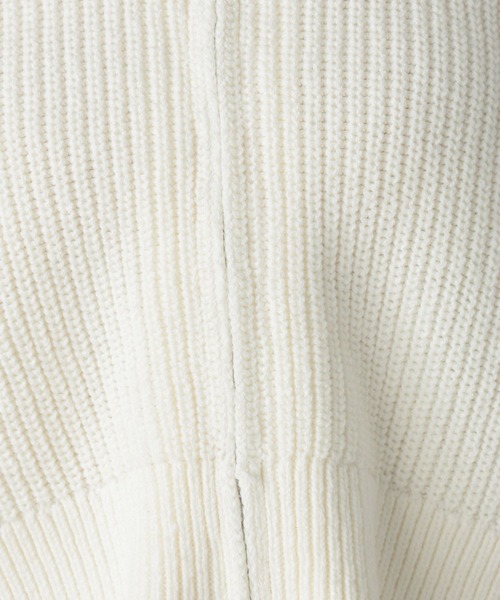 FOREVER 21（フォーエバー トゥエンティーワン）の「襟付きZIPニットカーディガン（カーディガン/ボレロ・レディース・オフホワイト/ライトグレー/グリーン・FREE）」の9枚目の写真