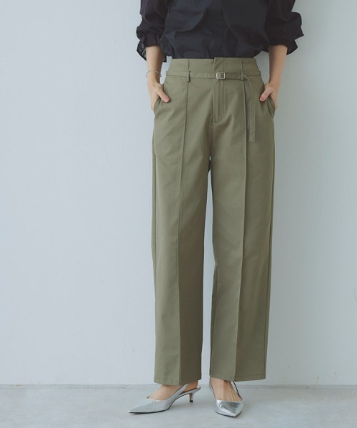 Pierrot(ピエロ)の「ベルテッドエステルツイルストレートパンツ(その他パンツ・レディース・アイボリー/ブラック/ライトカーキ・M/L/PM)」の3枚目の写真