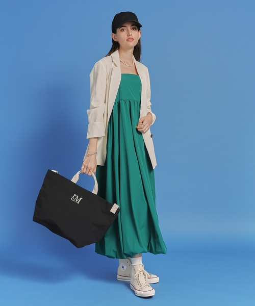 saloon（サルーン）の「SALOON(サルーン)/　ギャザーバルーンキャミワンピース【手洗い可】ロング丈（ワンピース・レディース・ベージュ/ブラック/グリーン・FREE）」の5枚目の写真