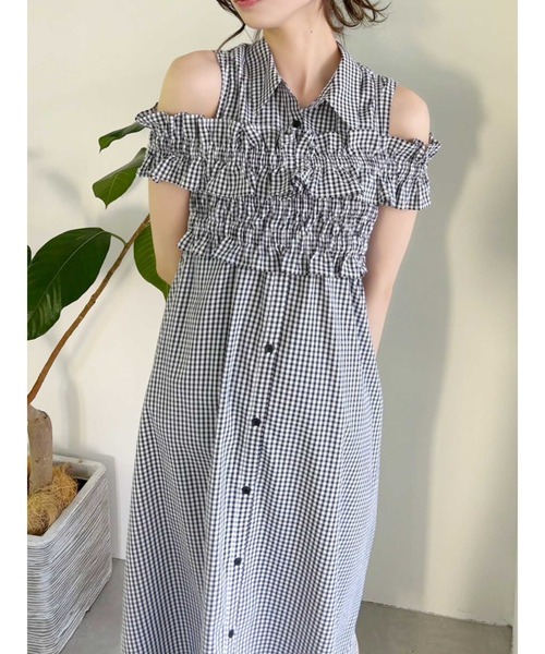 dazzlin（ダズリン）の「ギャザービスチェSETシャツワンピース（シャツワンピース・レディース・ピンク/オフホワイト/ブラック/グリーン/ブルー/レッド・MEDIUM/LARGE/X-SMALL/SMALL）」の7枚目の写真