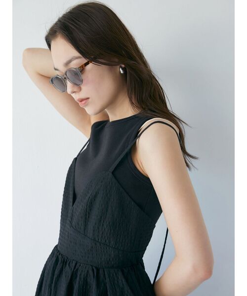 Ungrid(アングリッド)の「べっ甲テンプルカラーサングラス(サングラス・レディース・グリーン/ブラウン/グレー・FREE)」の6枚目の写真