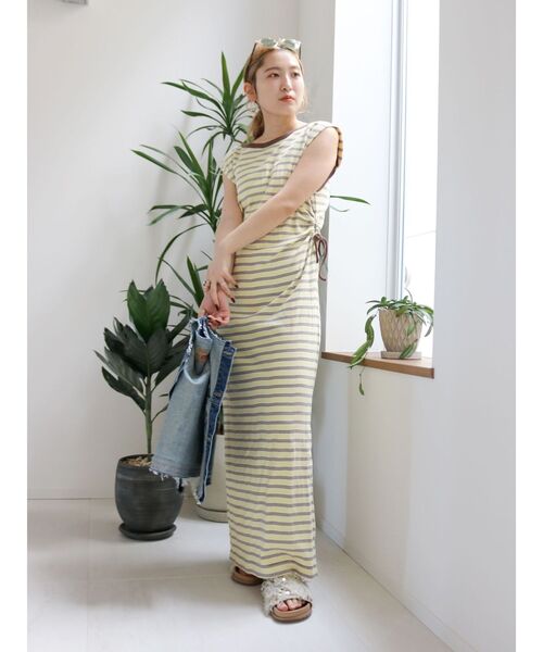 Ungrid(アングリッド)の「べっ甲テンプルカラーサングラス(サングラス・レディース・グリーン/ブラウン/グレー・FREE)」の21枚目の写真