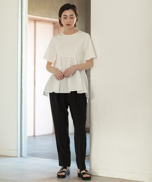 OPAQUE.CLIP(オペークドットクリップ)の「◆異素材Aラインカットソー シルク調コットン【洗濯機洗い可】(Tシャツ/カットソー・レディース・ホワイト/ベージュ/ブラック/チャコールグレー・42/40/38/36/34)」の12枚目の写真